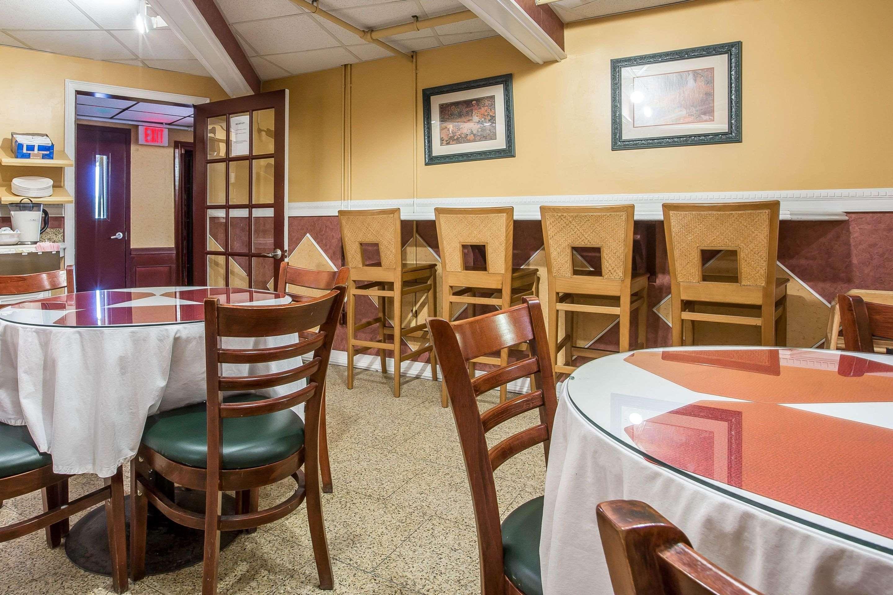 Econo Lodge Montpelier I-89 Esterno foto